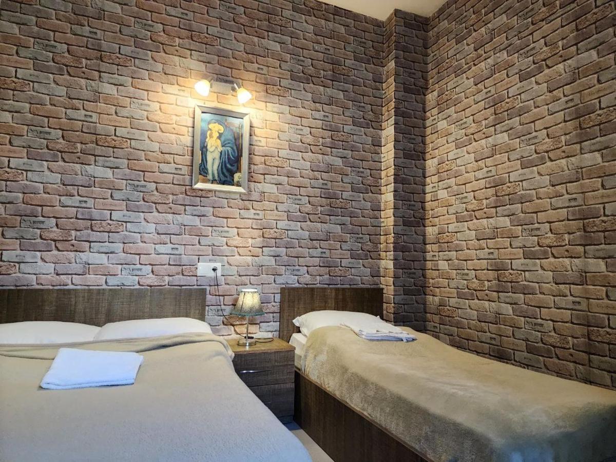 Apart-Hotel Gala In The Center Of تبليسي المظهر الخارجي الصورة