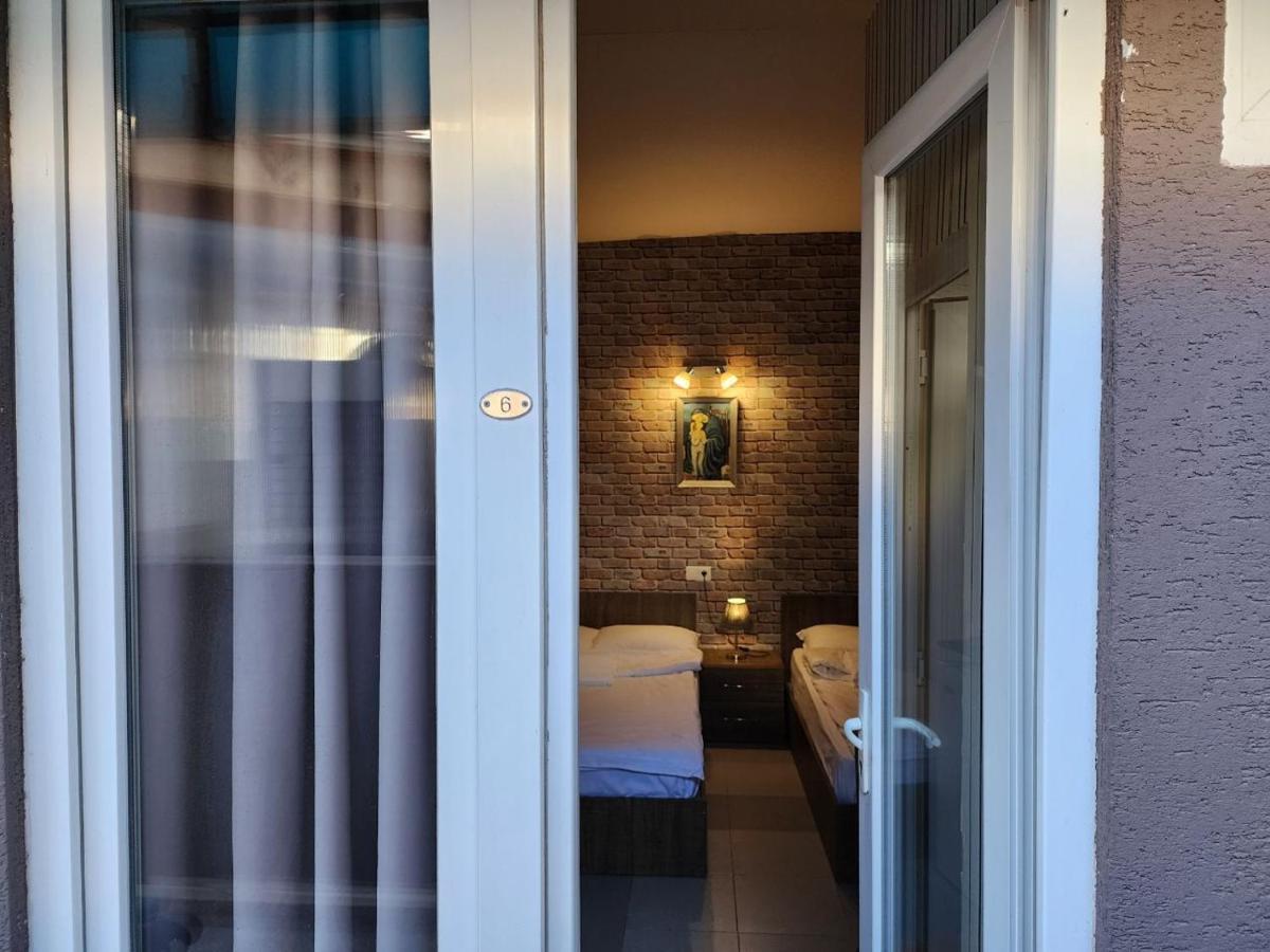 Apart-Hotel Gala In The Center Of تبليسي المظهر الخارجي الصورة