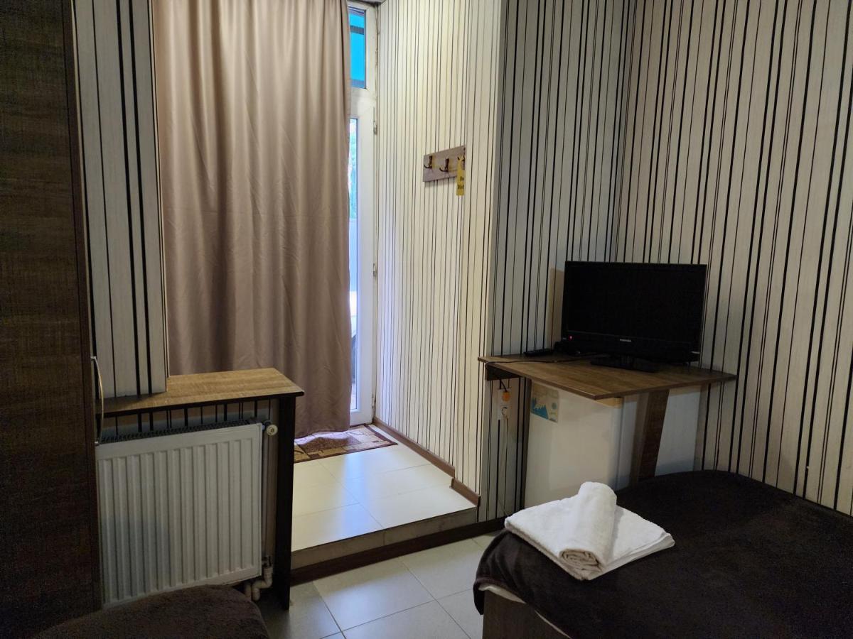 Apart-Hotel Gala In The Center Of تبليسي المظهر الخارجي الصورة